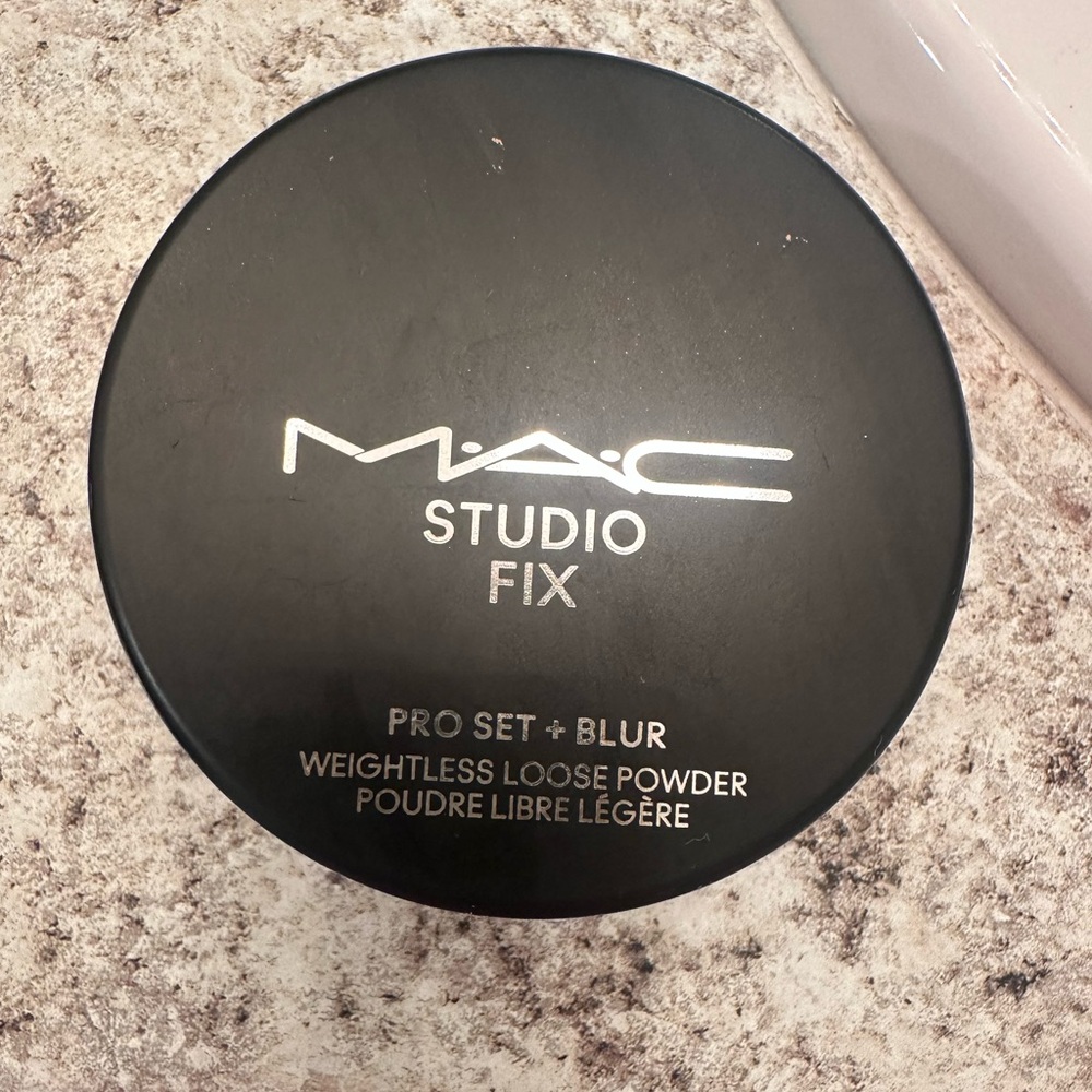 MAC Studio Fix Pro Set + Blur Powder
